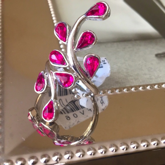 Stunning Simulated Pink Sapphire Ring - Picture 4 of 4